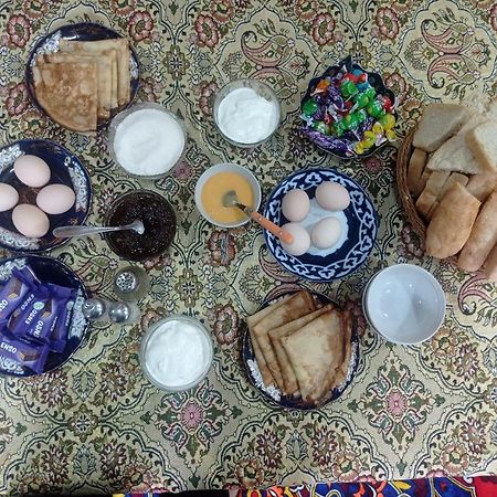 Zuhro Guest House Buxoro Luaran gambar